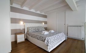 Conte Durini Apartments & Rooms